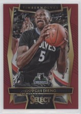2016-17 Panini Select Concourse Maroon Prizm /175 Gorgui Dieng #13 1s8