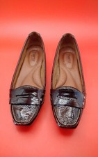 Ladies BORN Brown Patent Leather Slipper Size 7 1/2 5 Shipping 