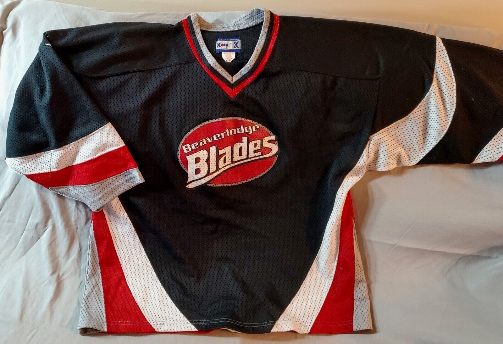 Beaverlodge Blades NWJHL 19972018 Game Used Jersey Kobe Adult XL