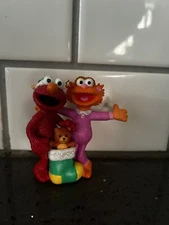 Carlton Cards Christmas Ornament Sesame Street 2005 Friends Forever Elmo Zoe 3"