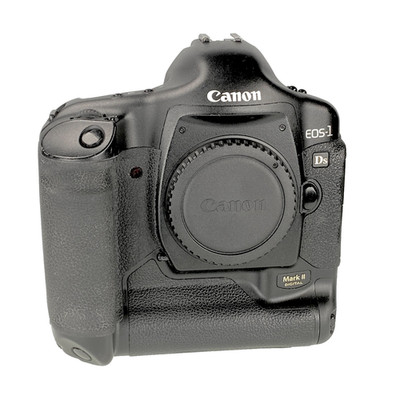 Canon EOS-1 Ds Mark II Digital Gehäuse + 102 Tsd. Auslösungen + gut