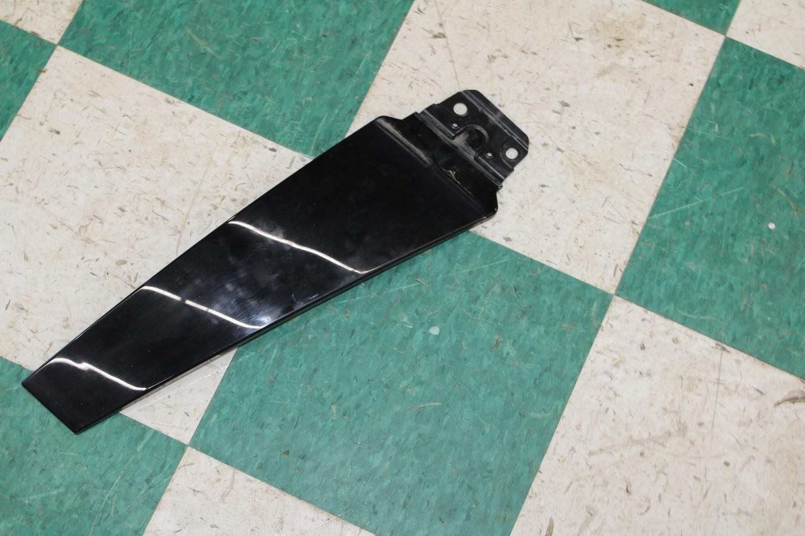 14-21 Ghibli Black Rear Passenger Right RH B Pillar Applique Molding Cover OEM
