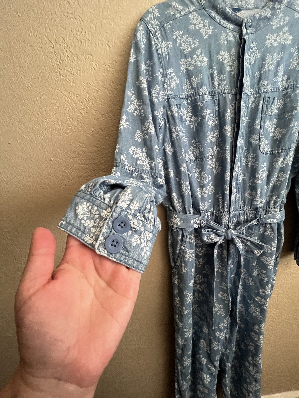 Picture 6 of 23