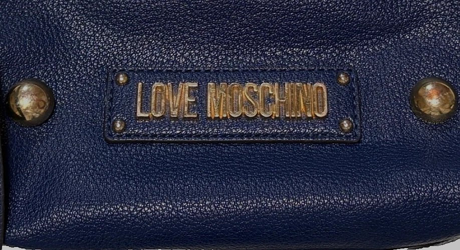 LOVE MOSCHINO Navy Blue Pebble Leather Zip Closure Travel Strap Shoulder Bag - Image 3 of 4