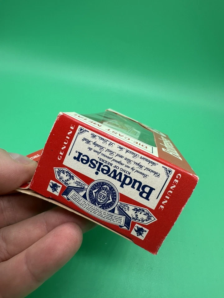 Budweiser Die Cast escala 1/64 King of Beers City Delivery With Horses 1979 Foto 4 de 4