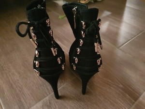 guess 36
