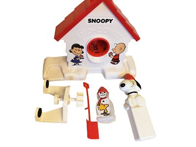 Snoopy Sno-Cone Machine Ice Crusher Cra-Z-art Peanuts Worldwide