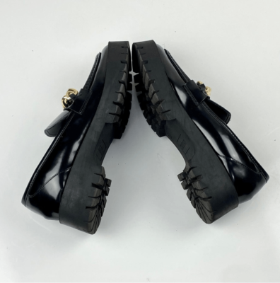 Guess Lug Sole Loafers Black Platform Chunky Shoes Women’s Size 10M Guess Chunky Platform Loafers Womens Size 10 M Black Slip On  main image 2