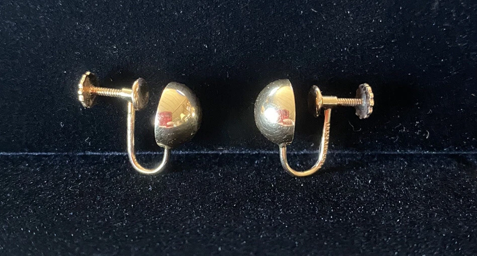 Vintage Tiffany Co. 14K Yellow Gold Ball Screw Back Ladies Earrings
