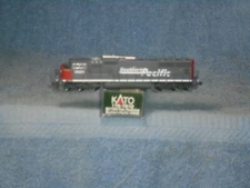 KATO N SCALE #176-7612 SD70M FLAT RADIATOR SOUTHERN PACIFIC LOCOMOTIVE #9820