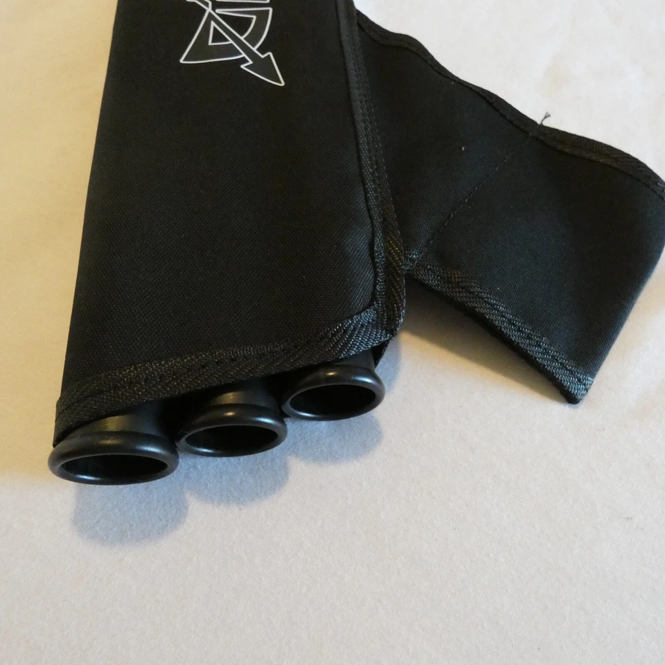 Carcaj de tres tubos, negro - Imagen 3 de 4