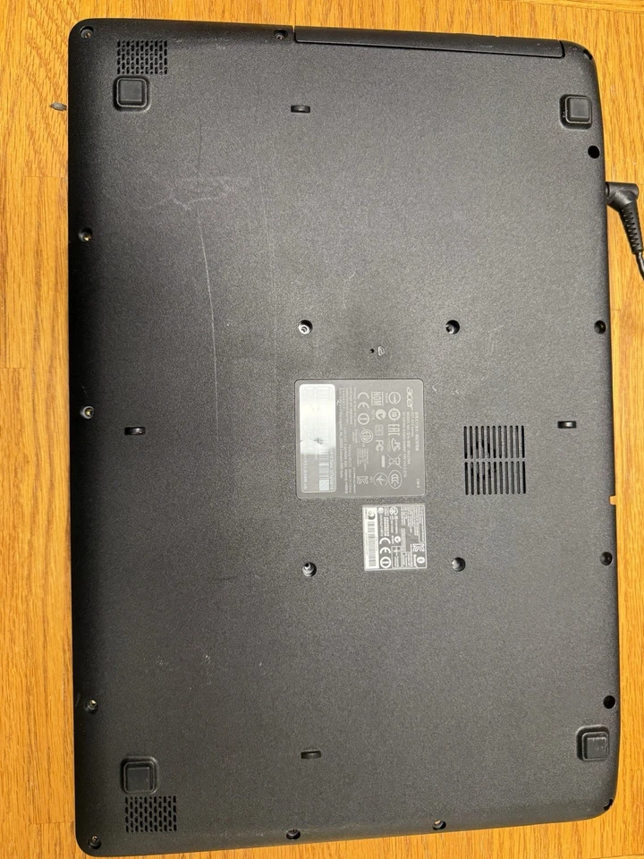 Acer Aspire ES1-512 - Intel Pentium - 4GB RAM (NO HDD / BOOT LOOPS) - Image 4 of 4