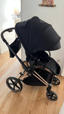 Modell: Cybex Priam Platinum Farbe: Roségold Design: Eleganter  Kinderwagen