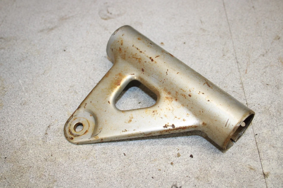 1973 Yamaha RT3 360 LEFT HEADLIGHT BRACKET RT2 RT1 D15-2059.AAQ - Image 2 of 4