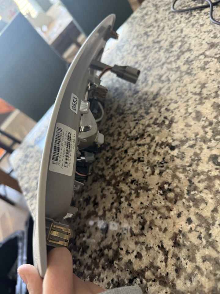 Chevrolet Equinox GMC Terrain 2012-2015 consola superior domo mapa luz fabricante de equipos originales usado Foto 2 de 4