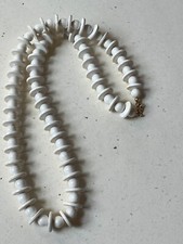 Vintage Alternating White Disk  Round Plastic Bead Necklace  