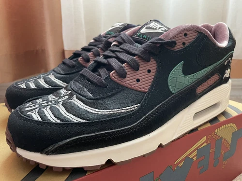 Nike Air Max 90 ‘Siempre Familia’ DO2154-010 Women’s 11 Men’s 9.5 No-Lid B-Grade