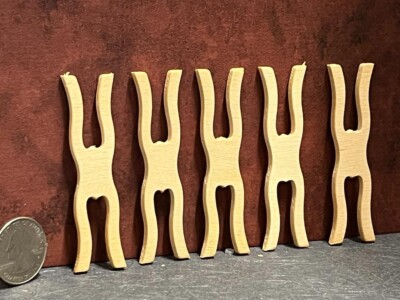 Dollhouse Miniature Baluster Posts 5 pc 1:12 inch scale B124 B125 Dollys Gallery