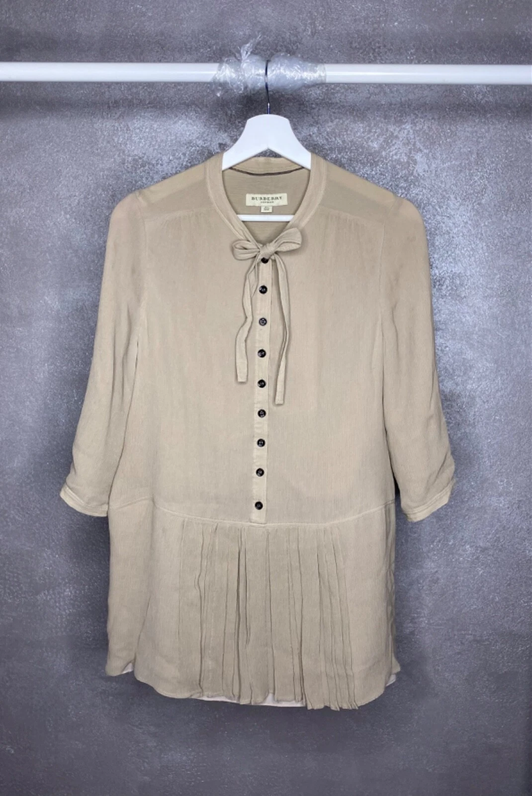 Burberry London camicia abito beige seta taglia 12 UK 10 US