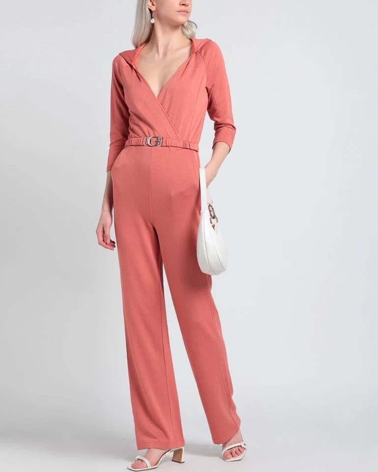 GUESS MONO MAMELUCO MALVA ÓXIDO ROSA PASTEL BEIGE POLAR XS X-PEQUEÑO USADO UNA VEZ Foto 2 de 4