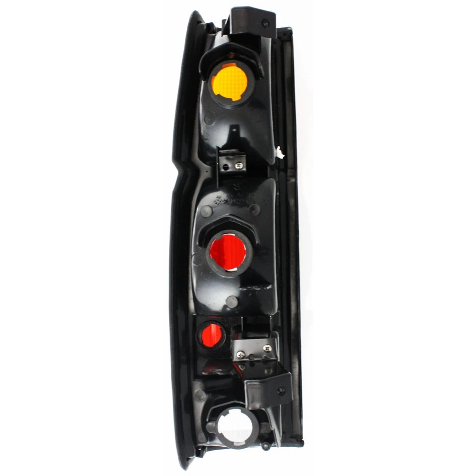 Luz trasera para camioneta Nissan 1995 96 1997 lado del pasajero NI2809102 | 26521-01G00 Foto 2 de 4