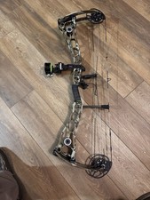 Bowtech Proven 34 Compound Bow Bottomland, Right Hand 70lb 