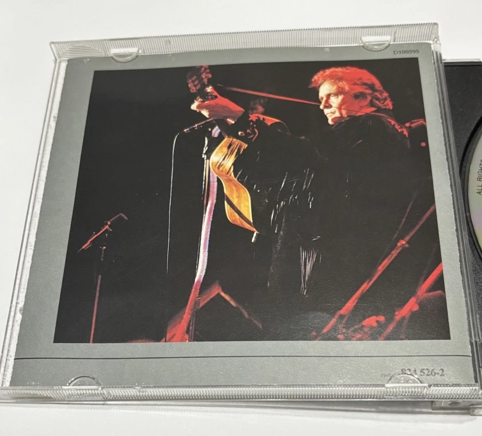 Classic Cash: Hall Of Fame Series By Johnny Cash (CD, 1988) - Image 3 of 4