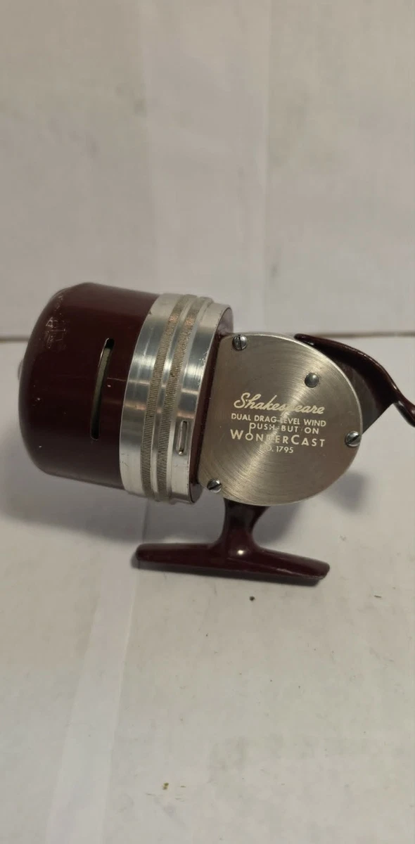 Shakespeare Wondercast In Vintage Casting Fishing Reels for sale