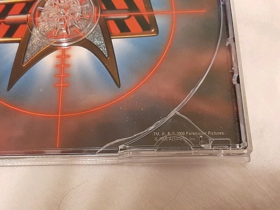 Star Trek Voyager - Elite Force - PC CD Rom Win 95/98/NT/2000 Activision 2000 - Image 4 of 4