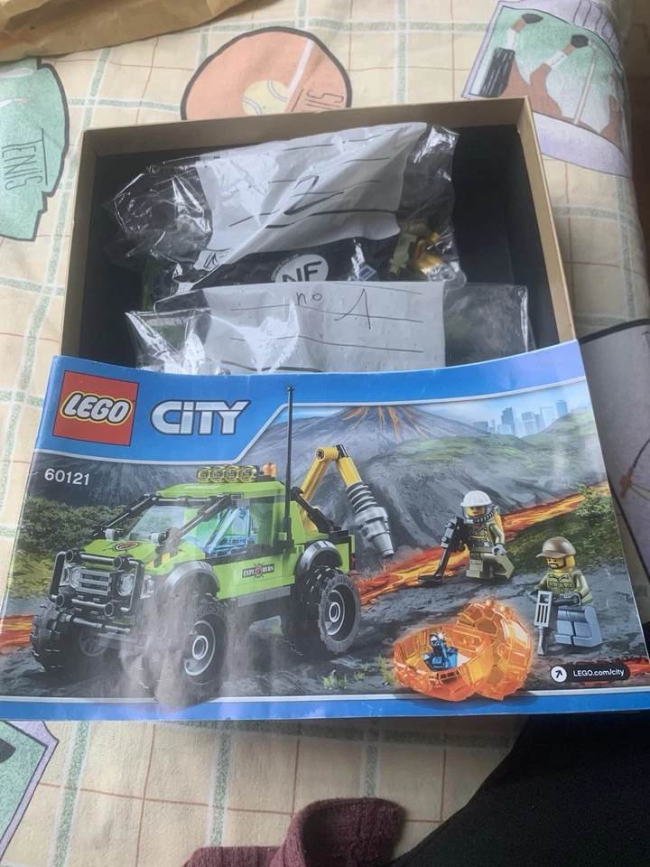 LEGO City 60121 Volcano Exploration Truck, photo 3 sur 5