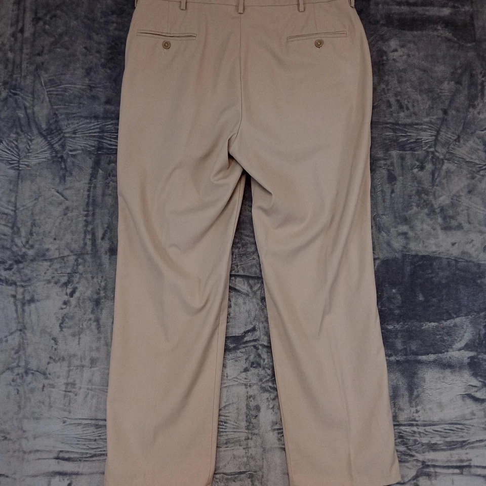 Pantalones de vestir Kenneth Cole Reaction para hombre 38x34 beige frente plano pantalones calce clásico Foto 2 de 4