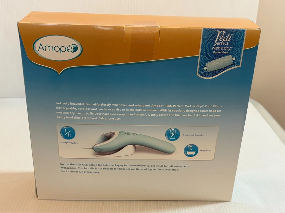 NEW Amope Pedi Perfect Wet & Dry Rechargeable Foot File w 5 Refill Rollers Bag - Image 4 of 4