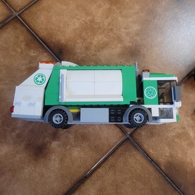 LEGO 4432 City Garbage Truck 98% Complete Missing Figures Broom Trash PARTS READ