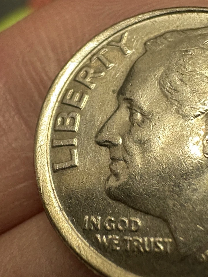 1991 P Mint Off Center Front Dime Error Coin - Image 2 of 4