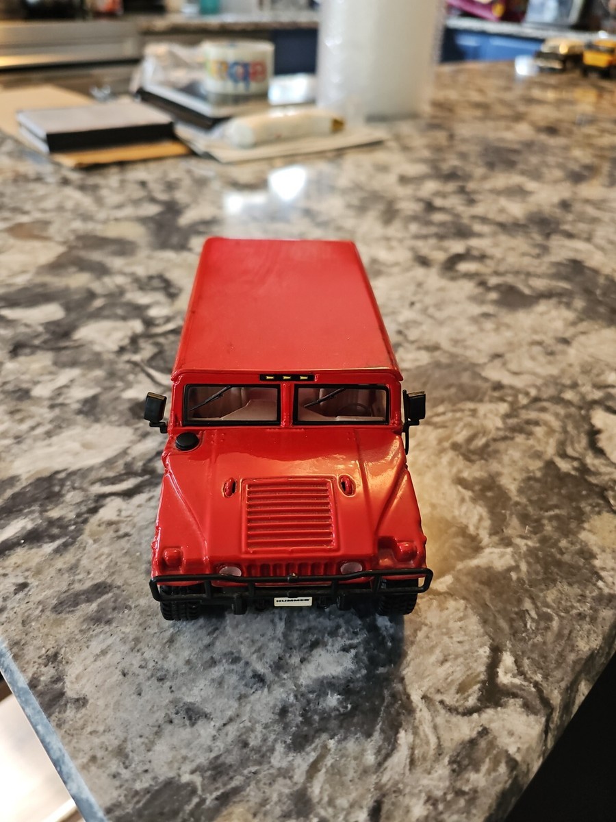 新品未開封　maisto HUMMER H1 Maisto Hummer H1 Pickup Truck Canvas Top Yellow Die Cast