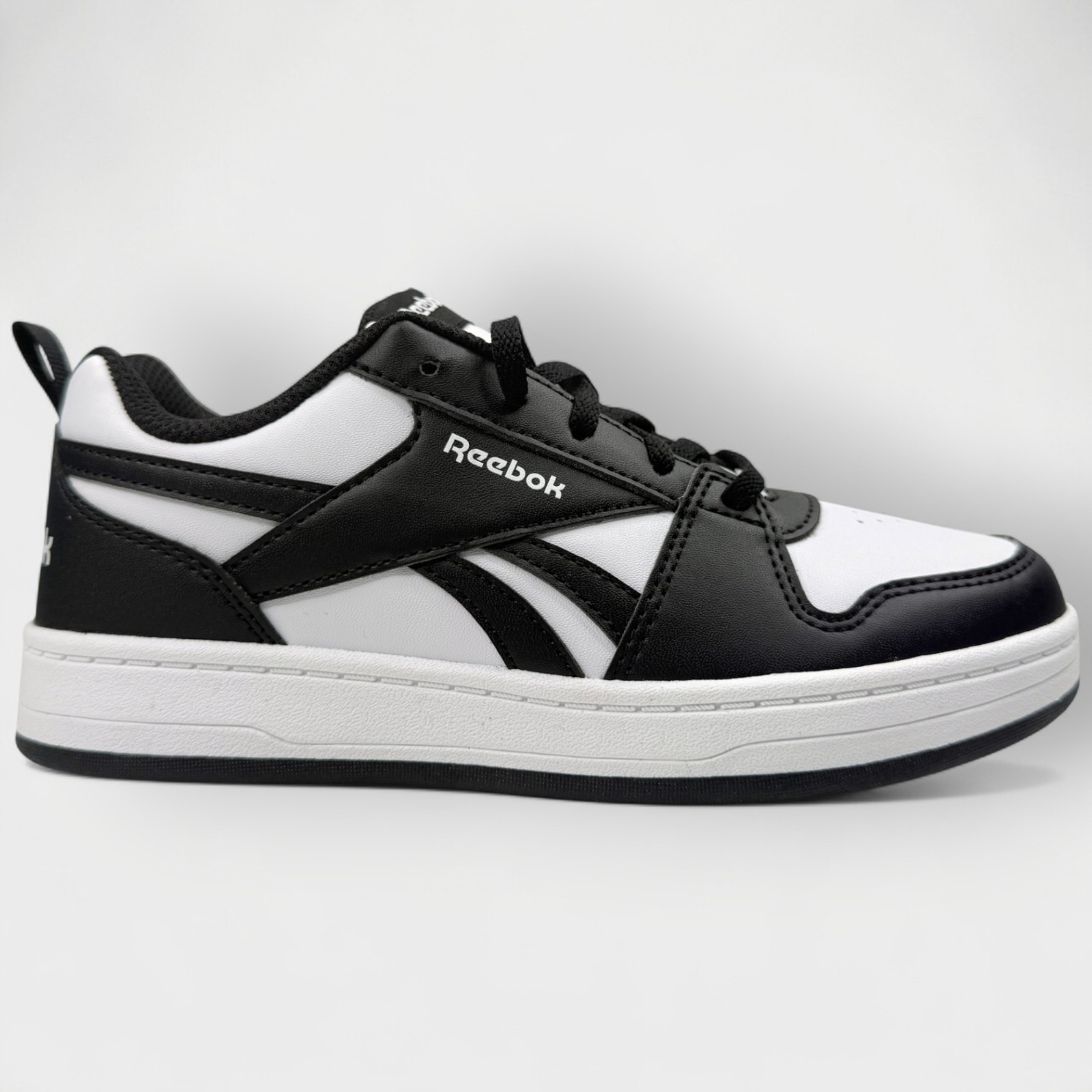 Reebok Boys Royal Prime 2.0 Black White US 6 Big Kids Sneaker New w/ Box