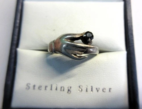 Vintage STERLING SILVER & BLUE GEMSTONE Hand Design RING