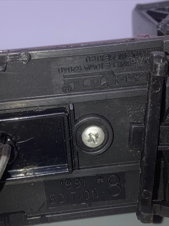 Ertl Hershey’s Syrup Bank Horse Drawn Wagon - Image 3 of 4