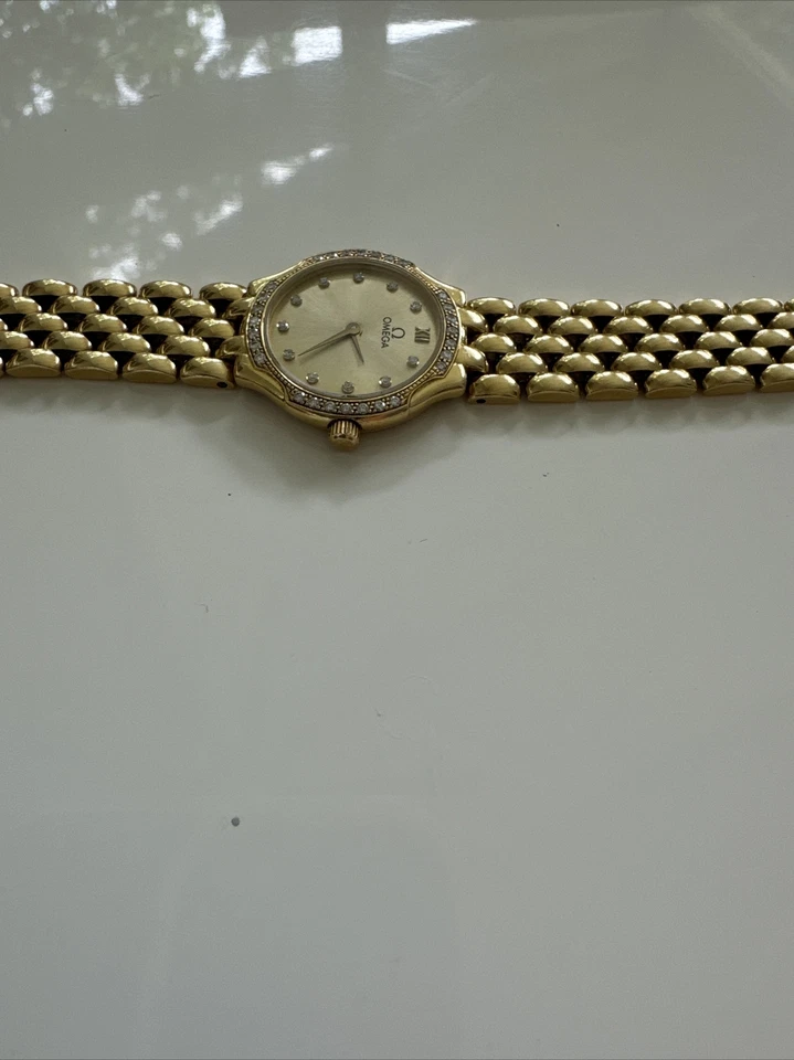 Reloj Omega Deville Vintage Oro Amarillo 18k Sólido Diamante. 6,5" de largo. Foto 3 de 4