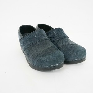 sanita blue clogs