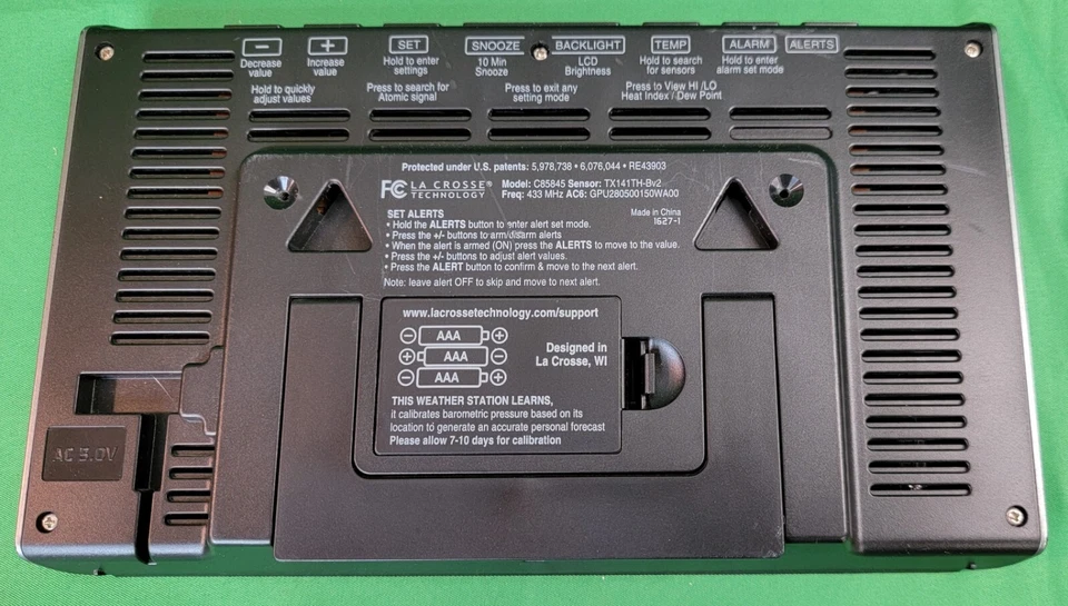 C85845 La Crosse Technology Wireless Color Weather Station NO Outdoor Sensor - Image 4 of 4