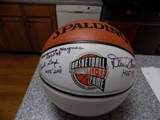 Basketball Hall Of Fame SIGNED BALL  Meadowlark,Thompson  Haynes, Wilkins, Lloyd