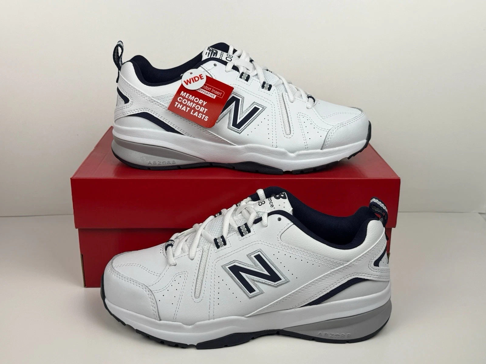 New Balance 608v5 Training Shoe Men’s Size 10 4E Wide White/Blue MX608WN5