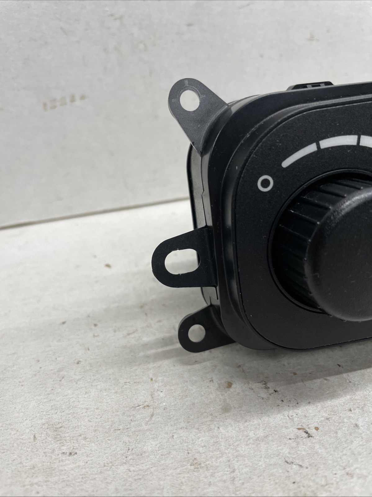 DUAL ZONE 2002-2005 Dodge Ram 1500 2500 3500 Heater Climate Control P55056323AC