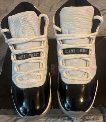 Size 10 - Jordan 11 Retro High Concord
