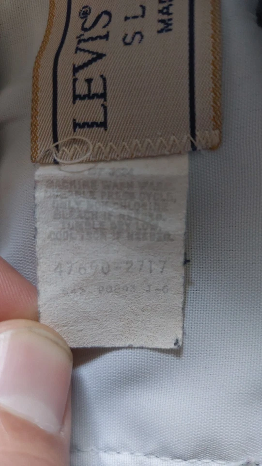 VTG 70s Levi's Action Slacks Men's Straight Leg Bootcut Pants | 32x31 - Image 4 of 4