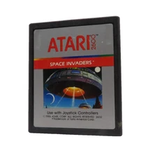Atari 2600 Space Invaders 1986 - Rare Silver Label