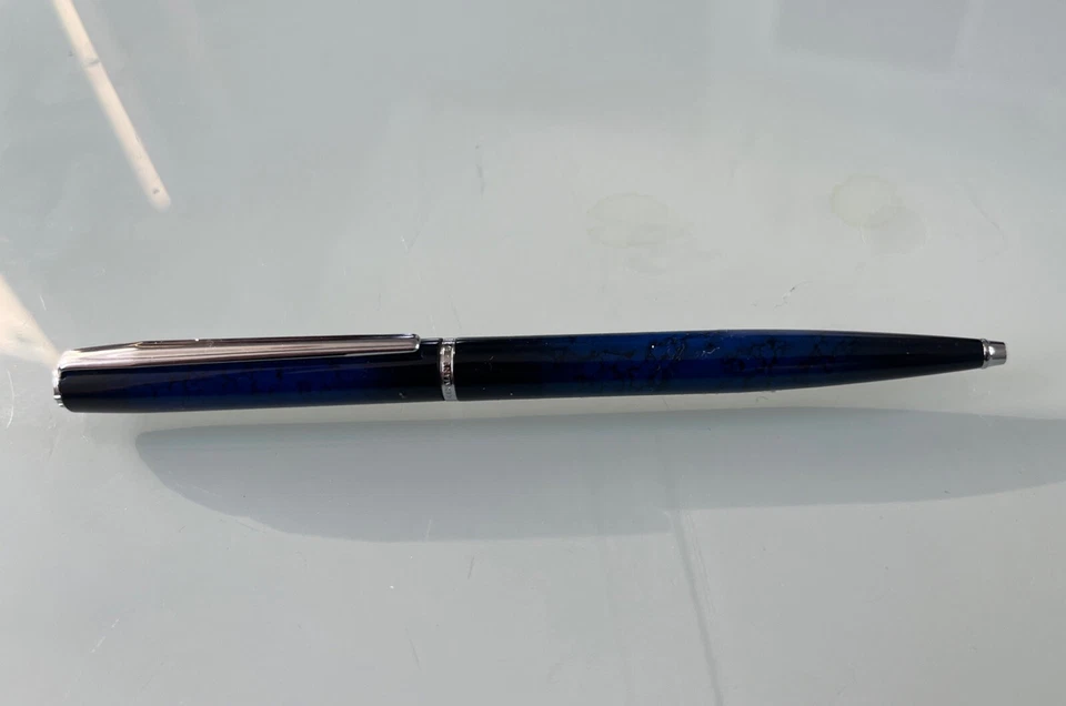 ELYSEE Kugelschreiber, blau marmoriert Silber abgesetzt Etui Stift Schreibwaren - Bild 2 von 4