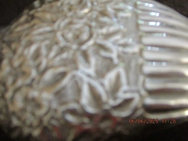 Старинная викторианская женская фляга из стерлингового серебра в форме сердца, декоративная около 1880-х годов - Изображение 4 из 4