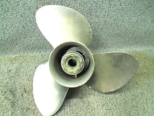 SOLAS STAINLESS STEEL PROPELLER M D3 13 1/2 x 15RN Mercury Right Hand 15 Spline